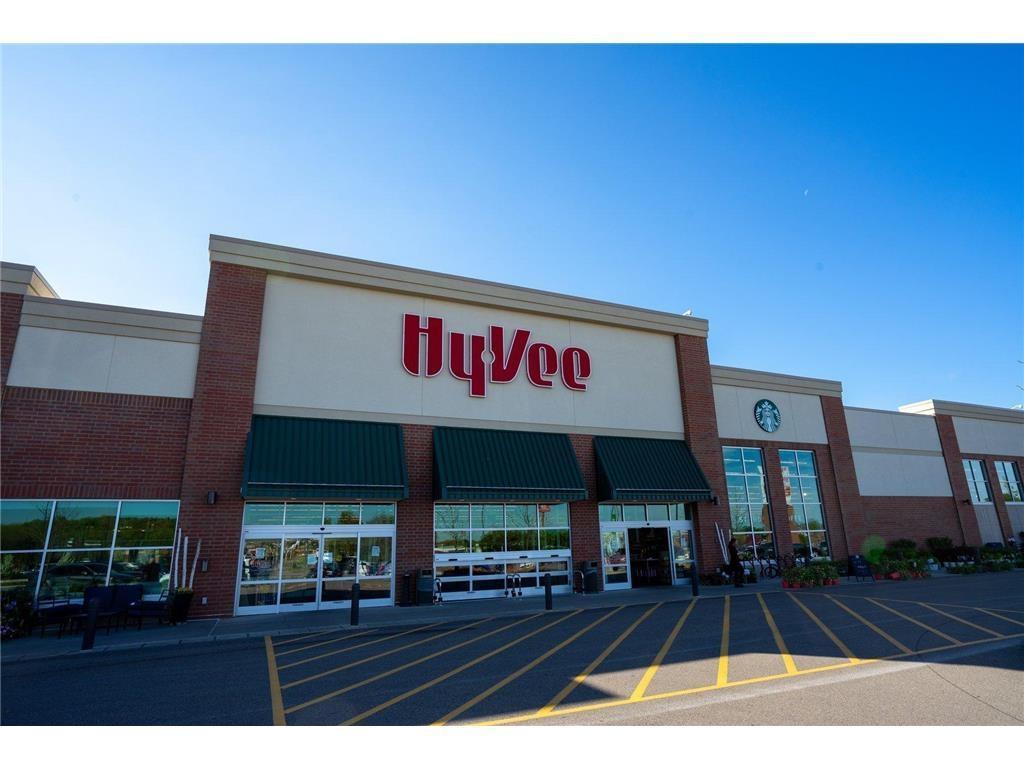 HyVee is just 10 minutes away in Cottage Grove!