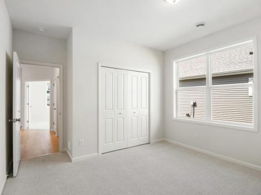 10647 Mississippi Dunes Trail S, Cottage Grove, MN 55016