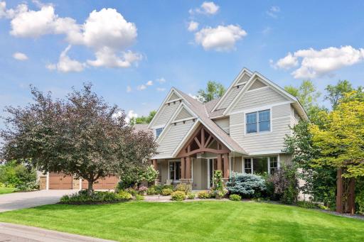 15700 55th Avenue N, Plymouth, MN 55441