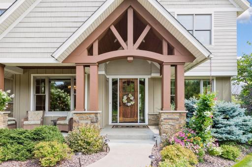 15700 55th Avenue N, Plymouth, MN 55441