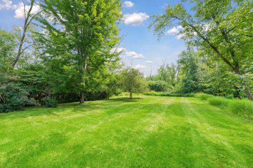 15700 55th Avenue N, Plymouth, MN 55441