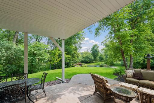 15700 55th Avenue N, Plymouth, MN 55441