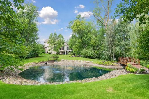 15700 55th Avenue N, Plymouth, MN 55441