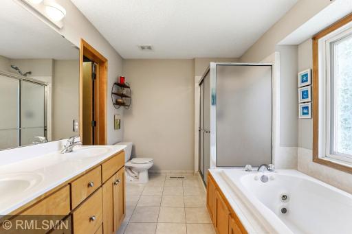 Main Bedroom Bath