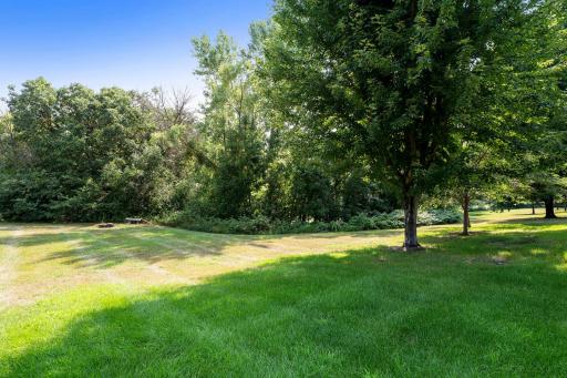 934 94th Avenue NE, Blaine, MN 55434