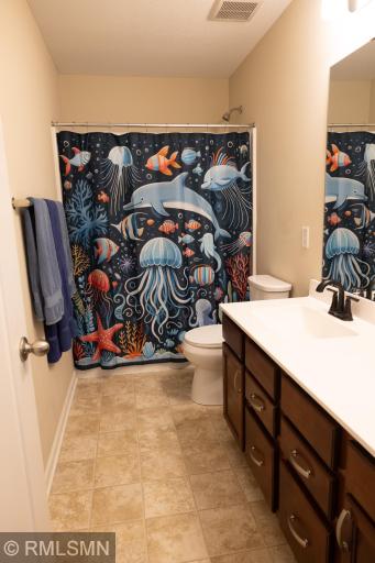 Upstairs Upper Floor Bathroom.jpg