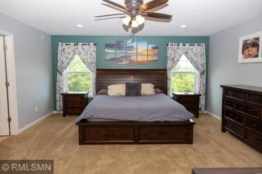 Upstairs Master Bed room-2.jpg