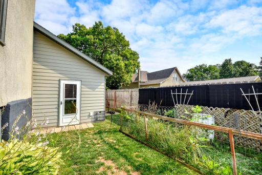 571 Business 23 W, Paynesville, MN 56362
