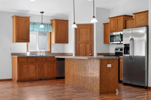 1088 161st Lane NW, Andover, MN 55304