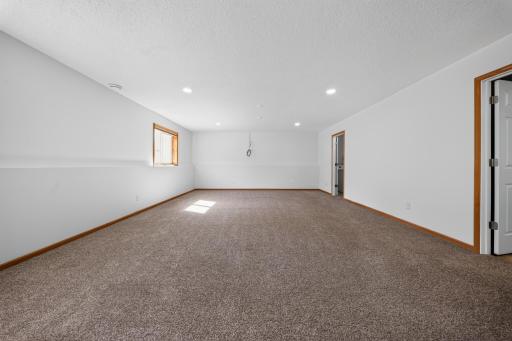 1088 161st Lane NW, Andover, MN 55304