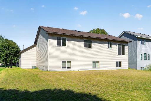 1088 161st Lane NW, Andover, MN 55304