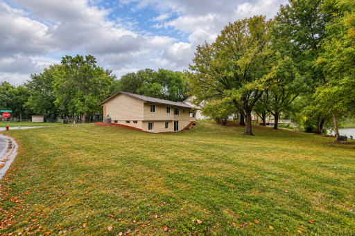 10250 Boundary Creek Terrace, Maple Grove, MN 55369
