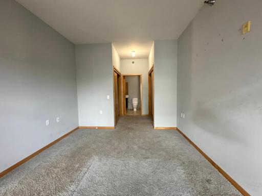 1211 Lagoon Avenue, 405, Minneapolis, MN 55408