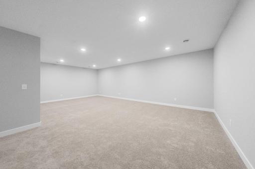 2165 Westpointe Drive, Hastings, MN 55033
