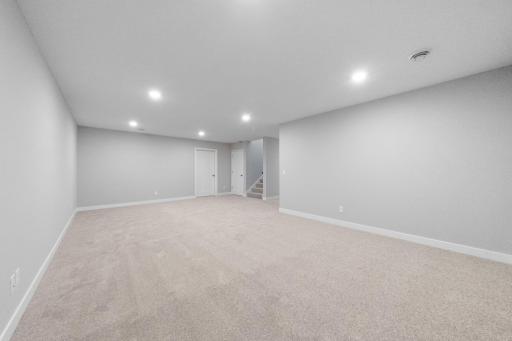 2165 Westpointe Drive, Hastings, MN 55033