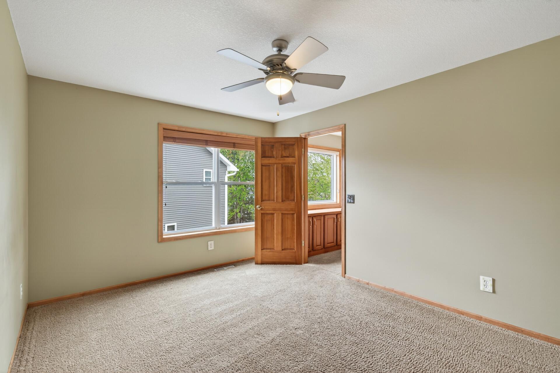 4th upper level bedroom