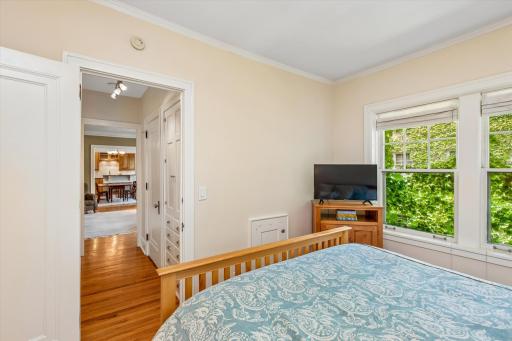 2521 Humboldt Avenue S, 309, Minneapolis, MN 55405