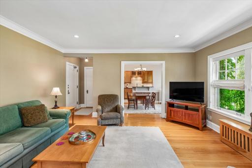 2521 Humboldt Avenue S, 309, Minneapolis, MN 55405