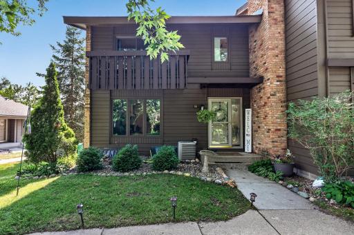 Photo for 55 Birnamwood Drive, Burnsville, MN 55337 - listing #7120029 55 Birnamwood Drive, Burnsville, MN 55337