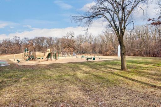 1518 Trellis Lane, West Saint Paul, MN 55118