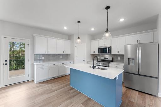 1250 Trail Way, New Richmond, WI 54017
