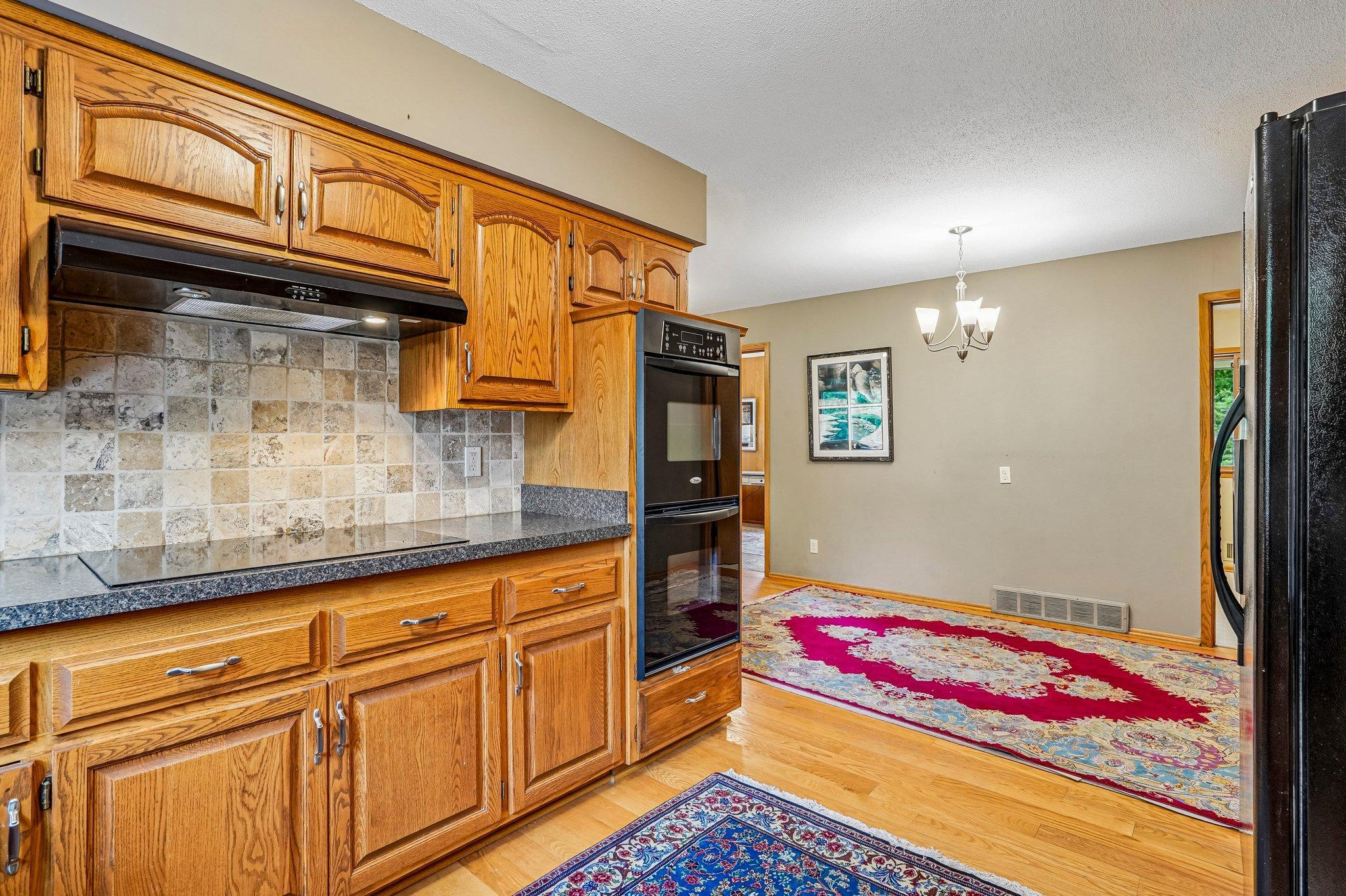 7-web-or-mls-Saint Croix Cir-S0108-007.jpg