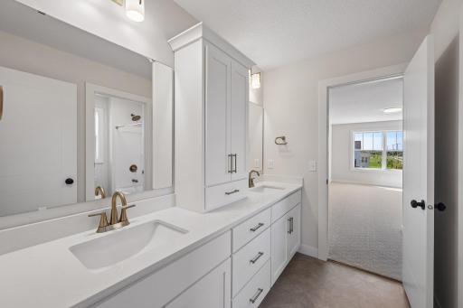 18300 104th Avenue N, Maple Grove, MN 55311