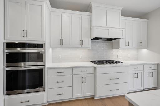 18300 104th Avenue N, Maple Grove, MN 55311
