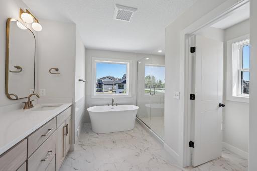 18300 104th Avenue N, Maple Grove, MN 55311