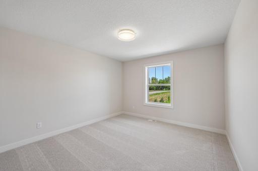 18300 104th Avenue N, Maple Grove, MN 55311