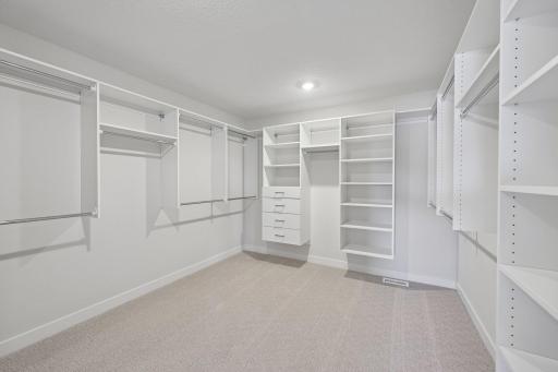 18300 104th Avenue N, Maple Grove, MN 55311