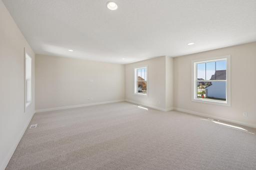 18300 104th Avenue N, Maple Grove, MN 55311