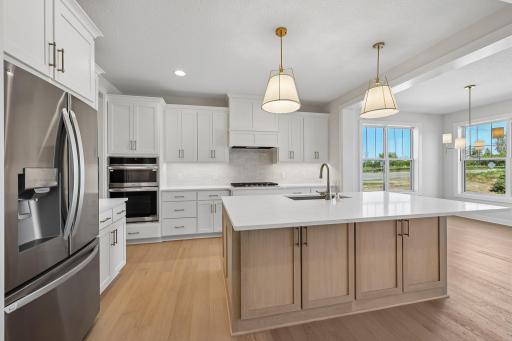 18300 104th Avenue N, Maple Grove, MN 55311