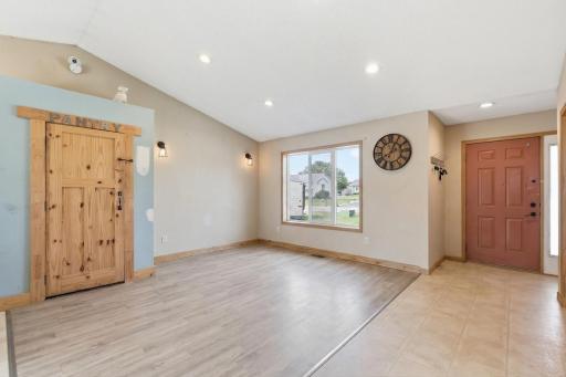 Same room if buyer removed storage benches (VIRTUAL)