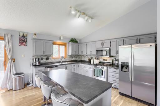 10837 Mississippi Dr N - Print Quality - 013 - 08 Kitchen.jpg