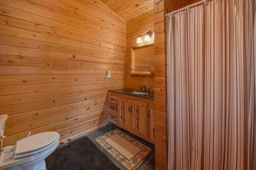 Spacious bathroom