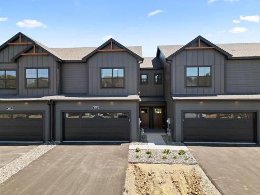 679 Tulare Terrace, Newport, MN 55055