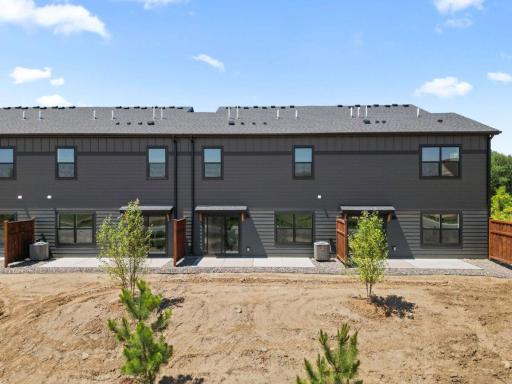 677 Tulare Terrace, Newport, MN 55055