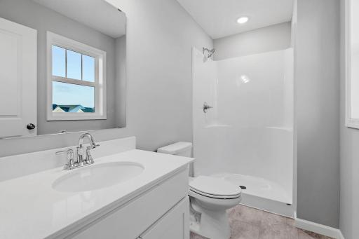 MODEL PHOTOS. PHOTOS OF PREVIOUSLY FINISHED HOME.