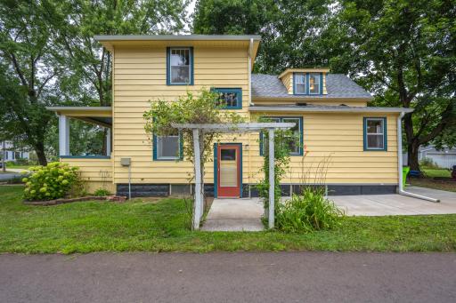 235 W 3rd Street, New Richmond, WI 54017