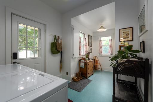 235 W 3rd Street, New Richmond, WI 54017