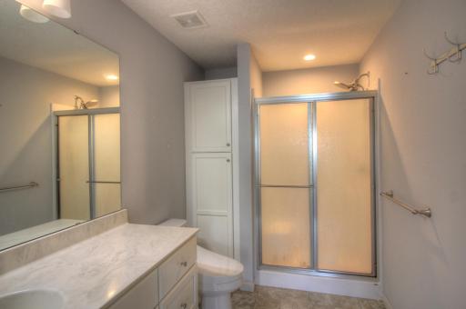 2734 Ridgeview Drive, Red Wing, MN 55066