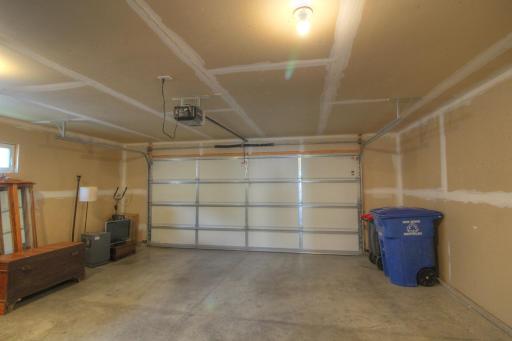 2734 Ridgeview Drive, Red Wing, MN 55066