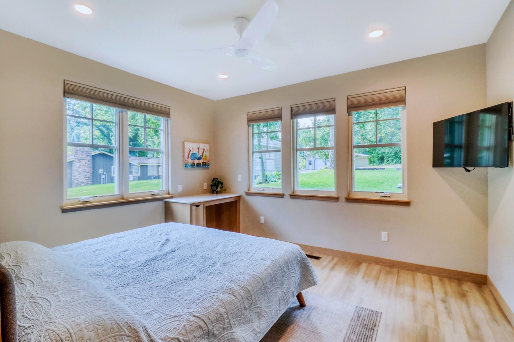 Bedroom 5 4_2.jpg