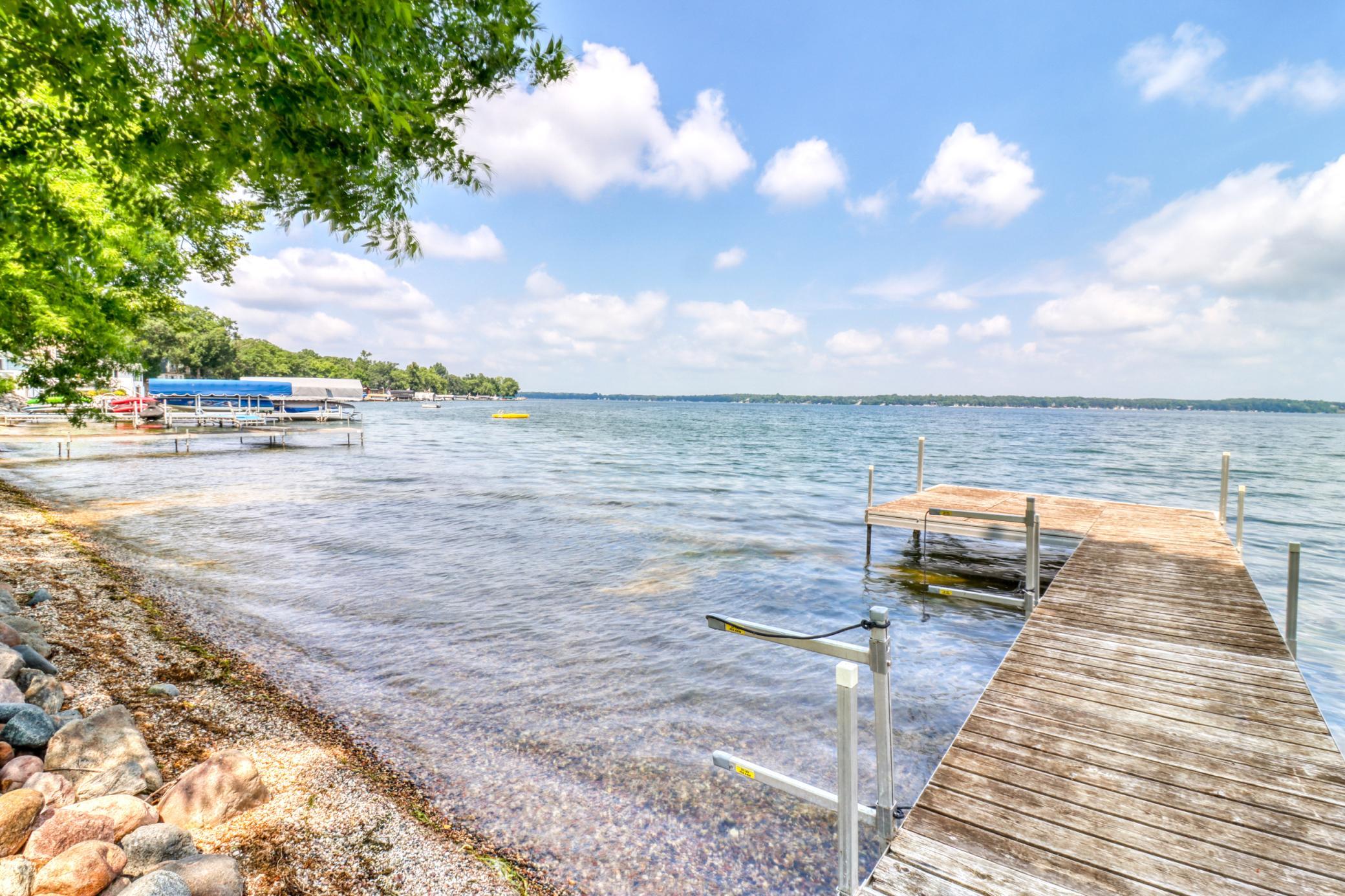 Exterior_lake1_2.jpg