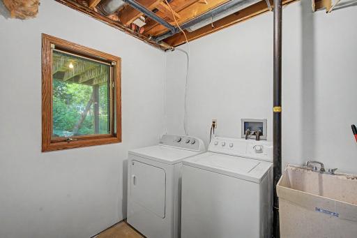 1498 N Danube Road, Fridley, MN 55432