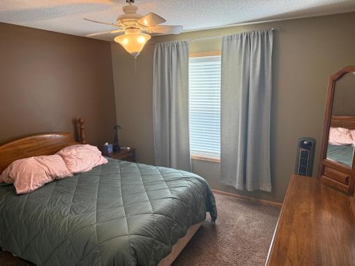 UL Bedroom
