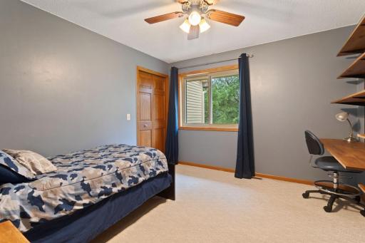 7020 Beacon Circle, Eden Prairie, MN 55346