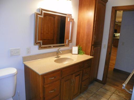 471 Coleman Ave E 046.JPG
