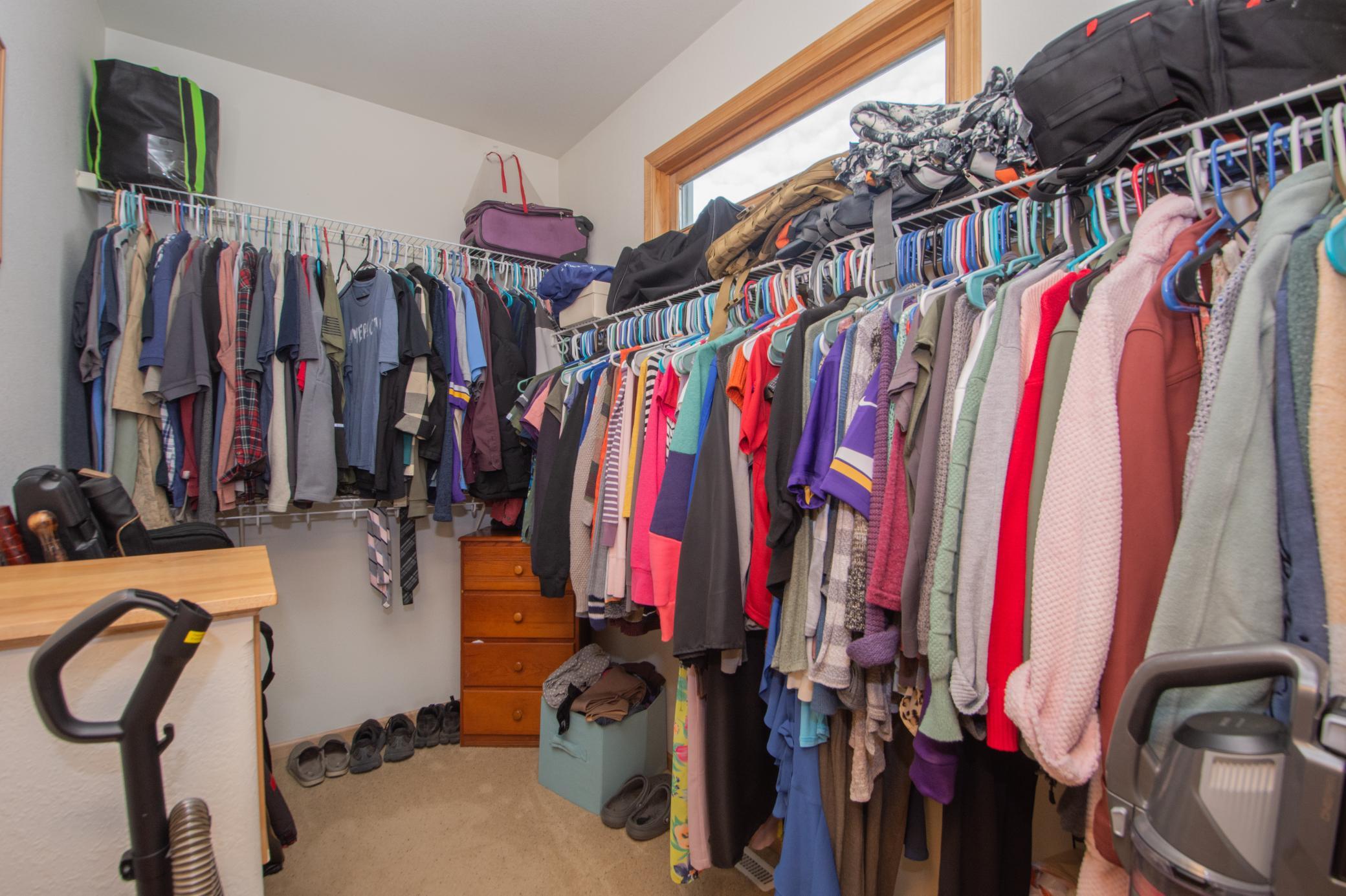 primary walk in closet